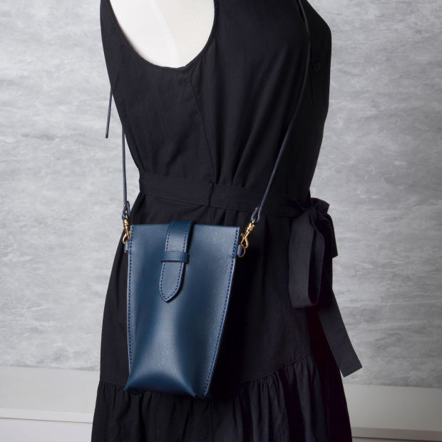 斜背手機包 Phone Cross Body Bag ／ 藍 Blue